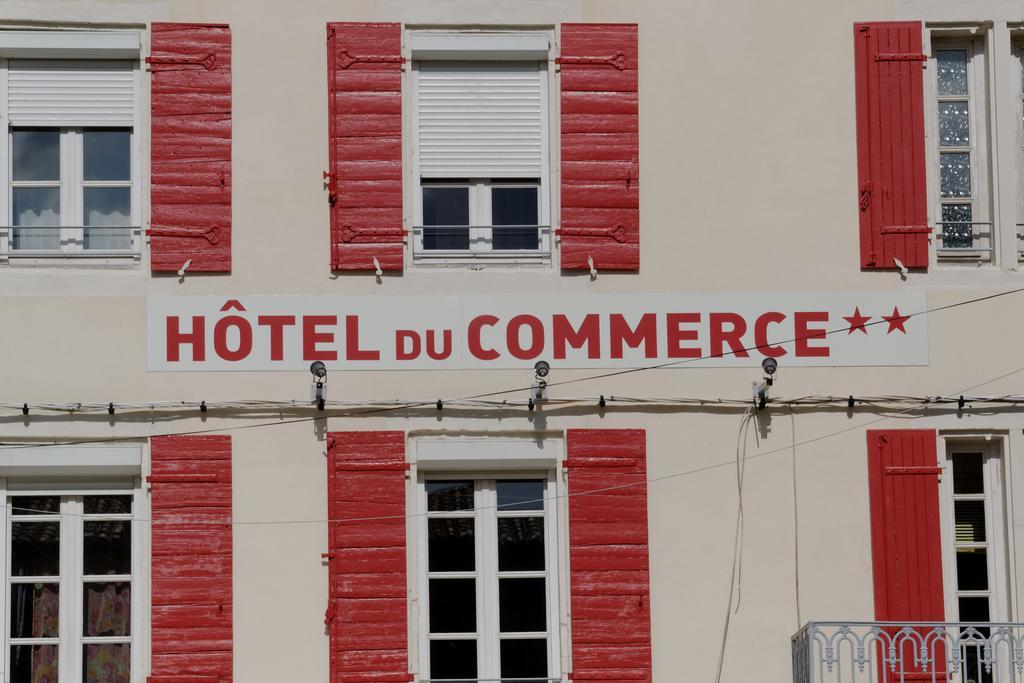 Hotel Du Commerce Pont-Saint-Esprit Extérieur photo